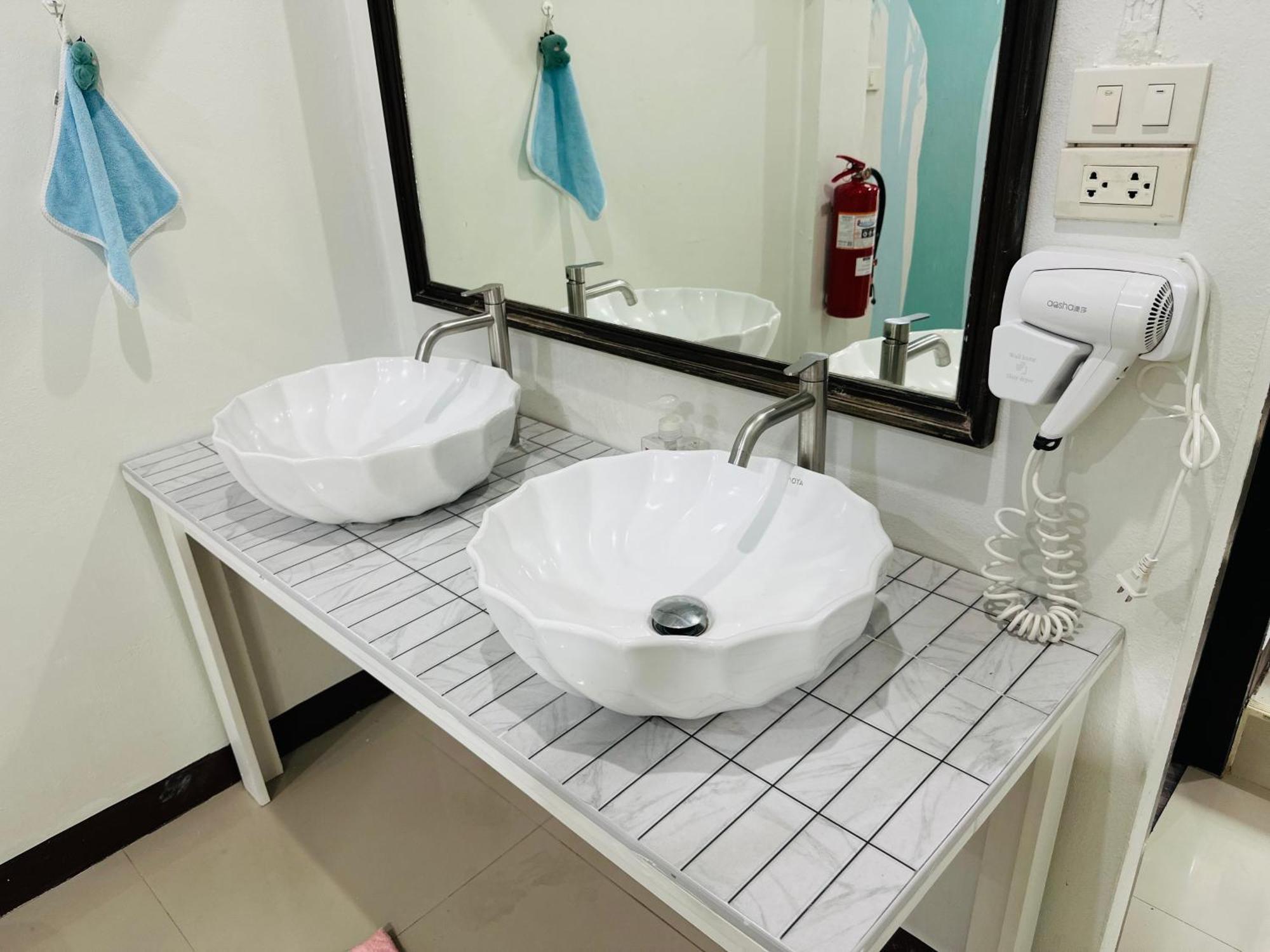 Potae'S House Hostel Чиангмай Екстериор снимка